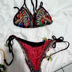 Agua bendita small swim